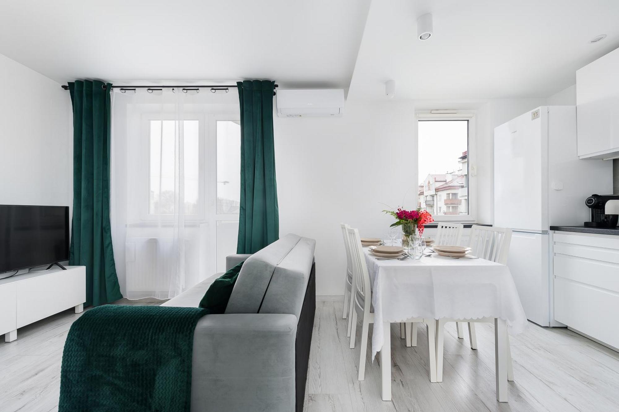 Bella Casa Premium Apartment - 117A Kobierzynska كراكوفيا المظهر الخارجي الصورة